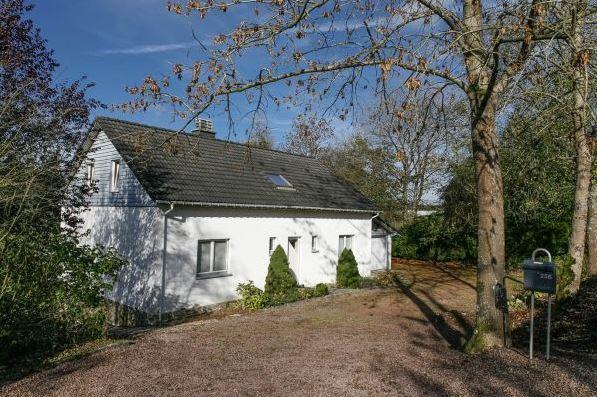 Val Du Roannay Holiday home *